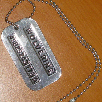 Placa militar de Wolverine