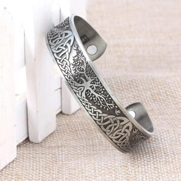 brazalete Yggdrasil con imán